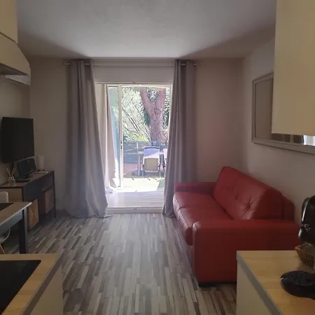 Les Jardins Du Golf Chez Estelle Et Alex Apartamento Mandelieu